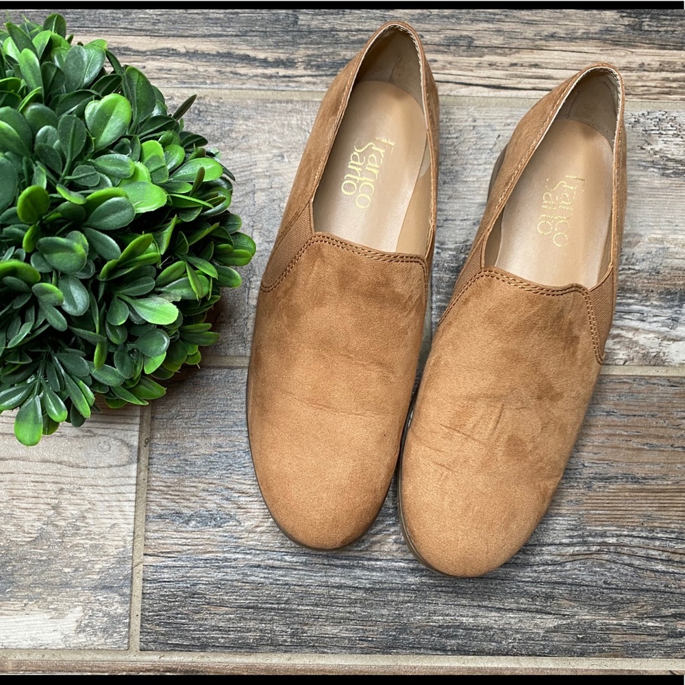 Franco Sarto • Tan Pull On Size 8M Loafer